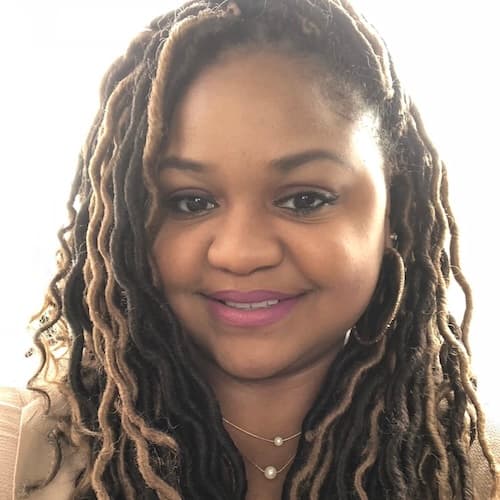 Ashley Nelson headshot 500x500